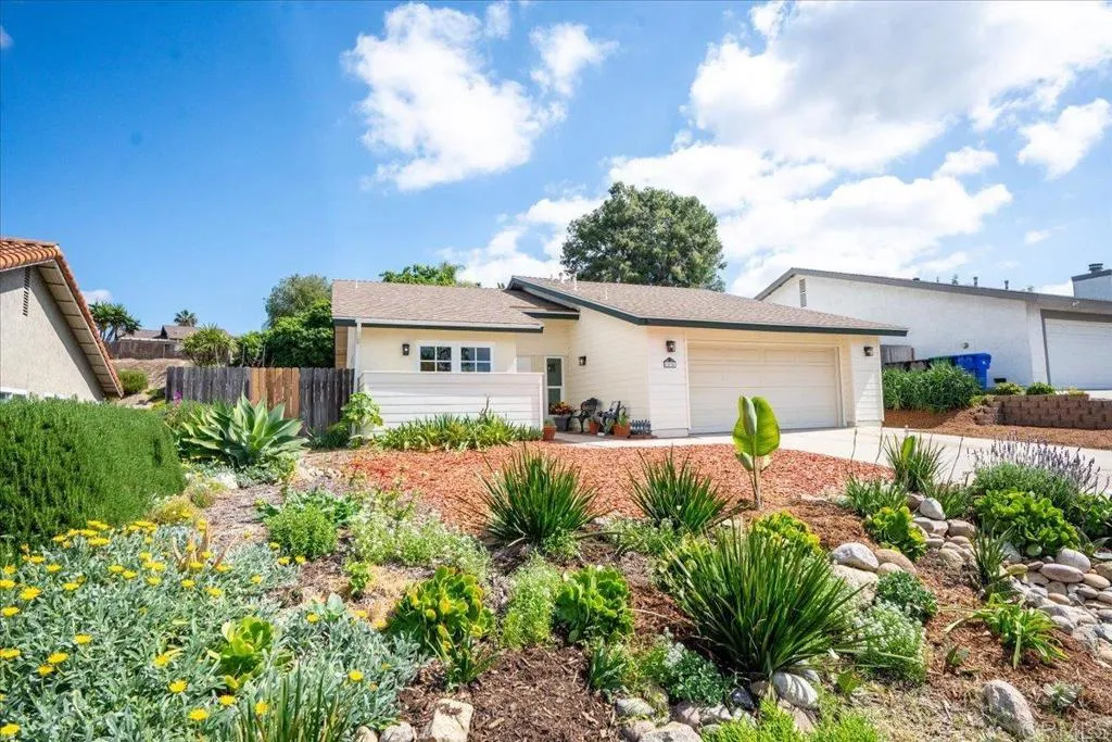 https://cdn.realtyfeed.com/cdn/127/306664117/8b1e395e5011b0cefccbd142afce3ea4.webp
