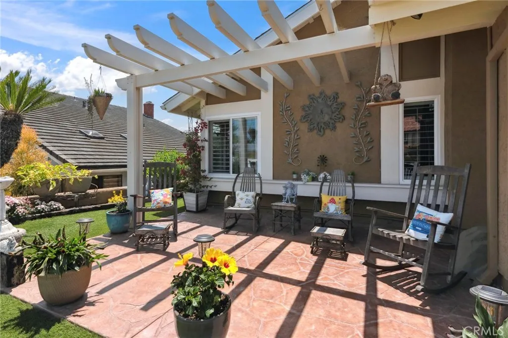https://cdn.realtyfeed.com/cdn/127/306664174/03d6c1ca328c44e83a45cb171850541e.webp