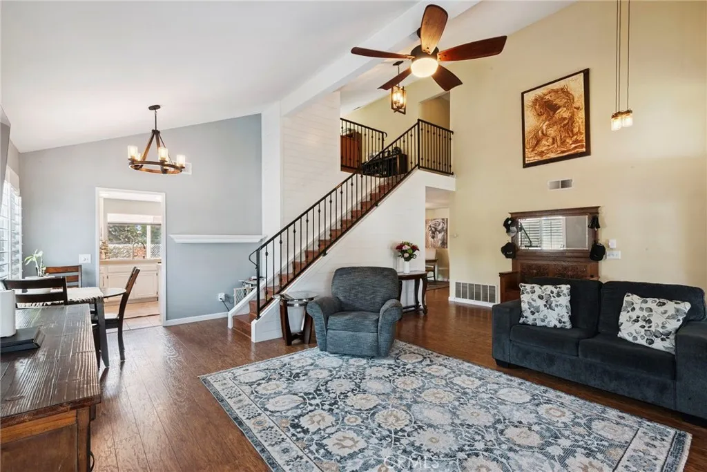 https://cdn.realtyfeed.com/cdn/127/306664174/6d4dd68687f3bdc2589e2121a218a9cf.webp
