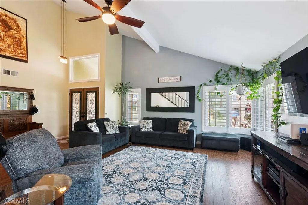 https://cdn.realtyfeed.com/cdn/127/306664174/c6b18003b7d1837282d19e7709686c9a.webp