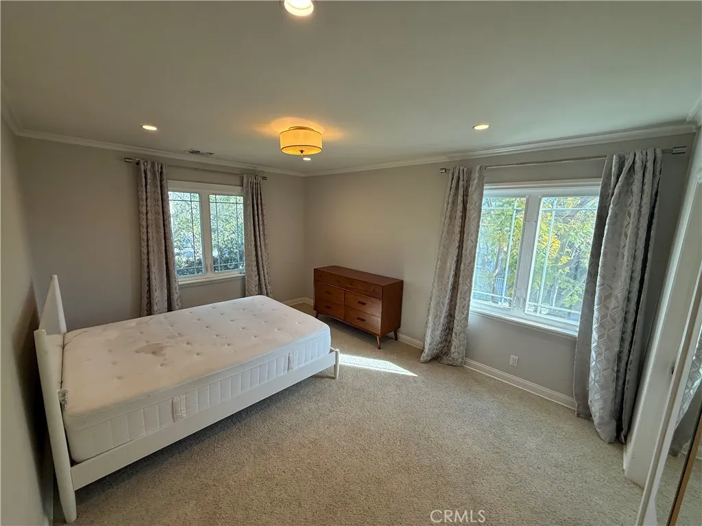 1901 Catalina, Los Angeles, CA, 90027