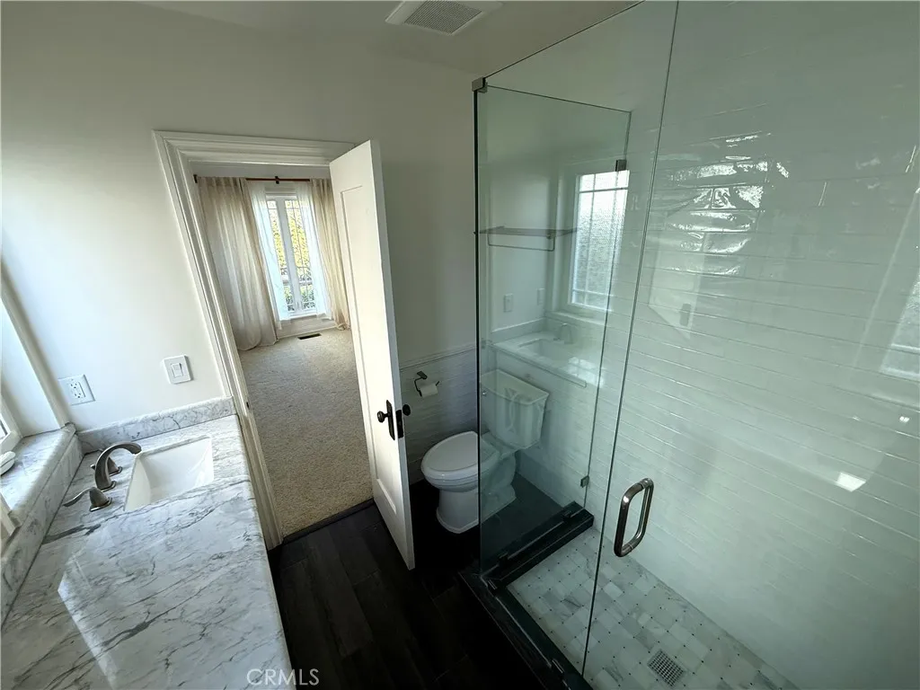 1901 Catalina, Los Angeles, CA, 90027