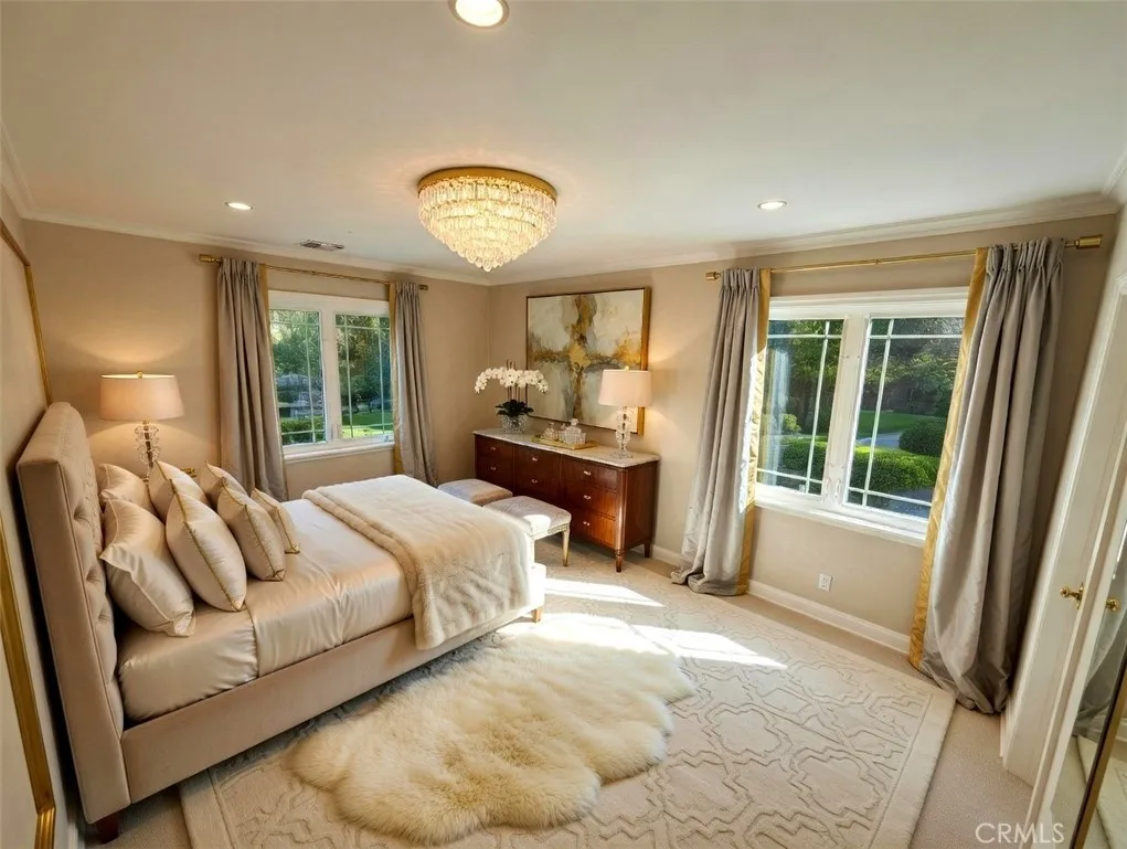 1901 Catalina, Los Angeles, CA, 90027