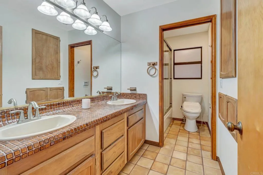https://cdn.realtyfeed.com/cdn/127/306664189/19797b5184532fb9730f913b896d36b1.webp