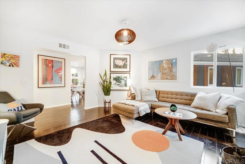 https://cdn.realtyfeed.com/cdn/127/306664260/1fe81c43b18c909d36ac4448260fde41.webp