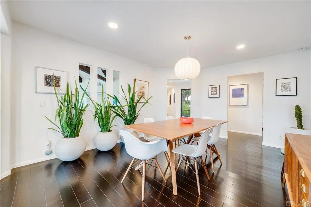 https://cdn.realtyfeed.com/cdn/127/306664260/20e68c72fe9c2891ded2036d67e28e6e.webp