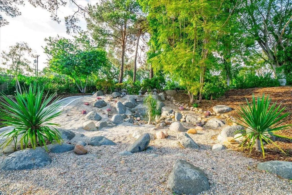 https://cdn.realtyfeed.com/cdn/127/306664260/3e0eb013973f5e3c651672e58fb00987.webp