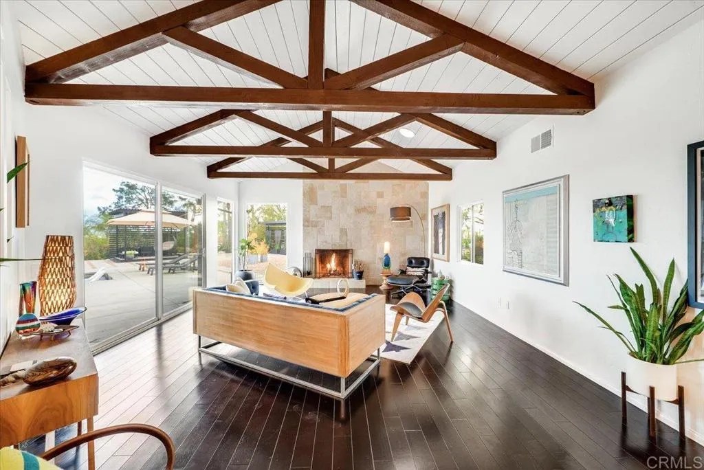 https://cdn.realtyfeed.com/cdn/127/306664260/c8586e058d2999a78d2274bf2221e90a.webp