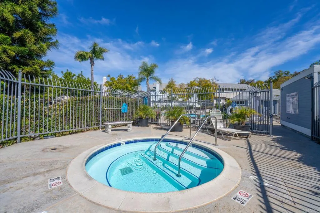 https://cdn.realtyfeed.com/cdn/127/306664266/6f80d558a3237eed30ef2ac5313a7a8b.webp