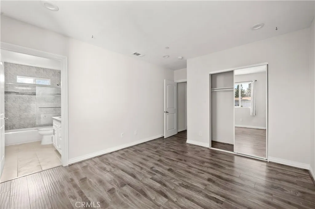 4814 Saturn, Los Angeles, CA, 90019