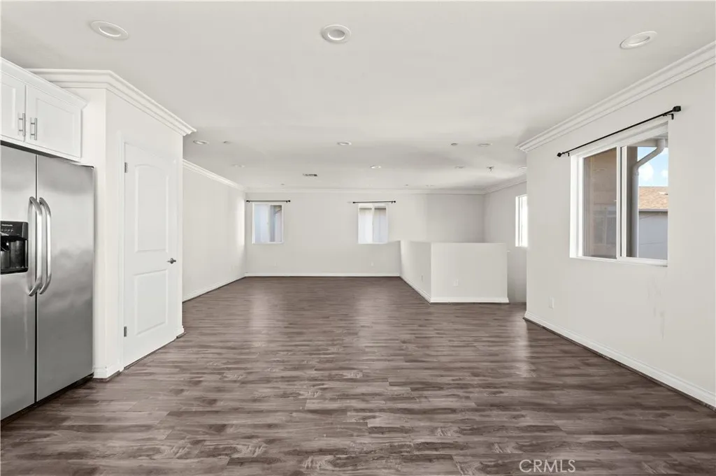 4818 Saturn, Los Angeles, CA, 90019