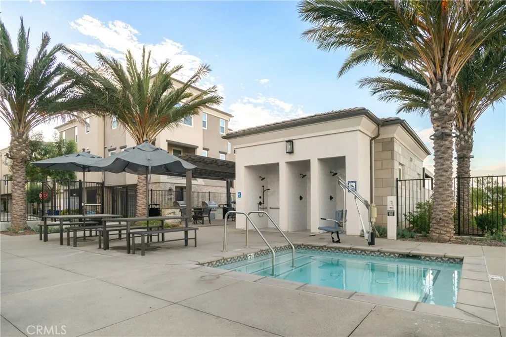 https://cdn.realtyfeed.com/cdn/127/306664336/29985d8d7d219074eeb99bdc6fb0531c.webp