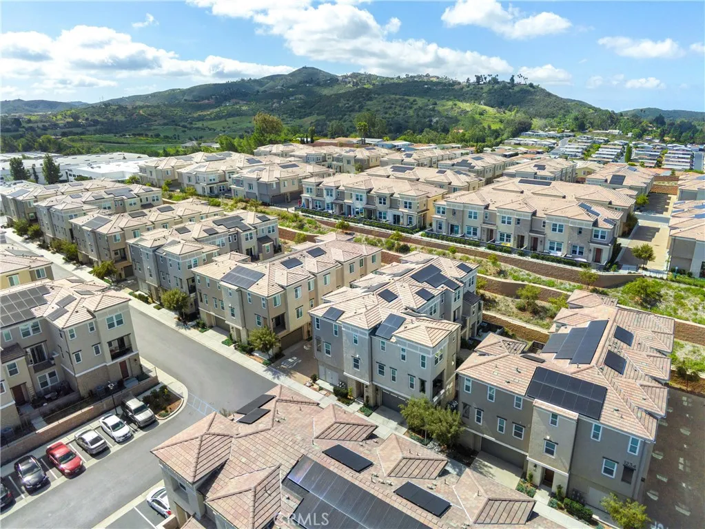 https://cdn.realtyfeed.com/cdn/127/306664336/bee206c512721c858082b3a4c0432f20.webp
