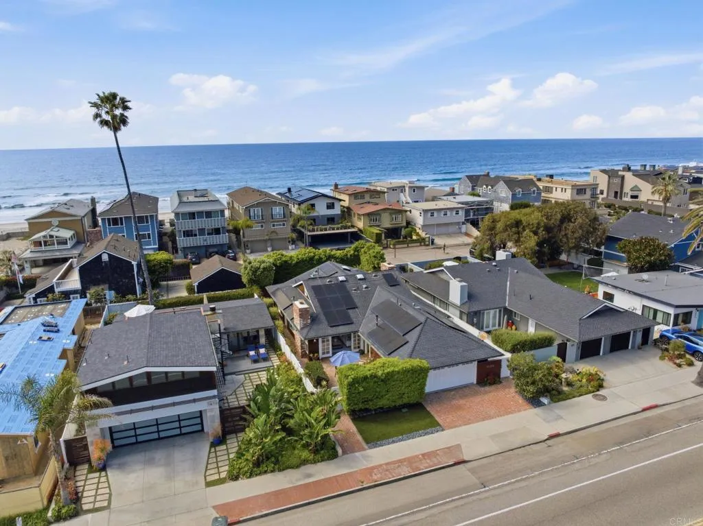 https://cdn.realtyfeed.com/cdn/127/306664357/242f89d7c86cc3853ae079eda009b0fa.webp
