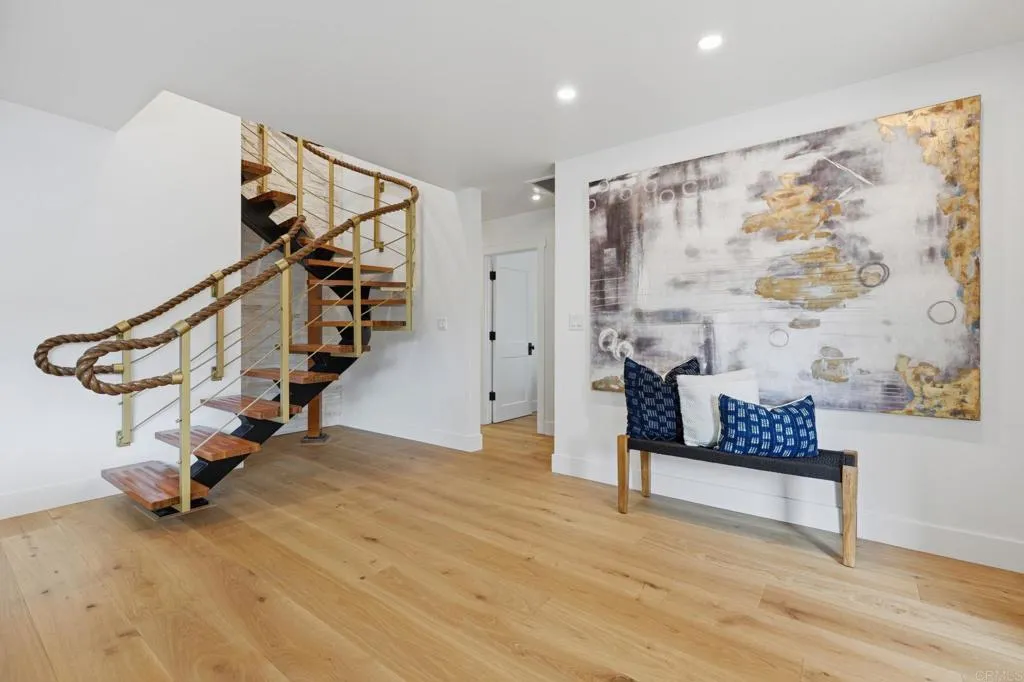https://cdn.realtyfeed.com/cdn/127/306664357/3cbab15b5725381d8811c7b071b88795.webp