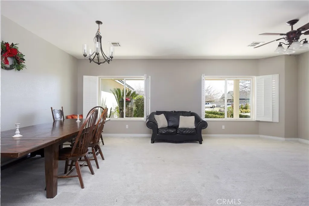 42561 25th, Lancaster, CA, 93536