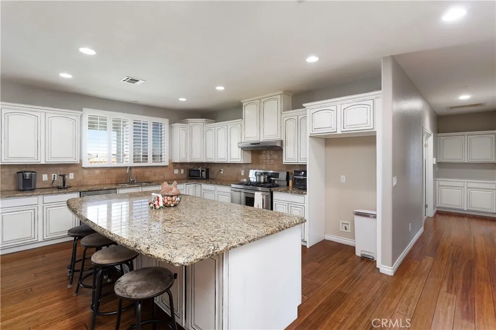 42561 25th, Lancaster, CA, 93536