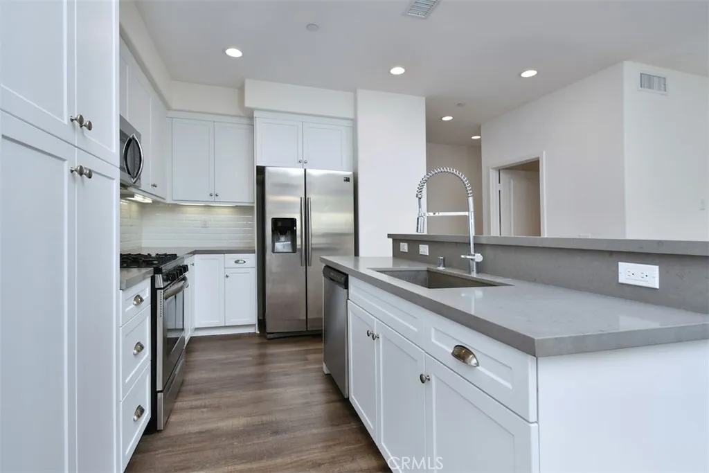 15163 W Rachel, Mission Hills (San Fernando), CA 91345 - Photo 3 of 50, Mission Hills (san Fernando), CA
