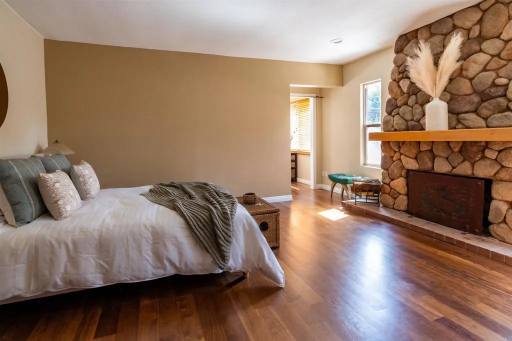 https://cdn.realtyfeed.com/cdn/127/306664447/3e5357735bd2e11f1cc6ac6664eb5f23.webp
