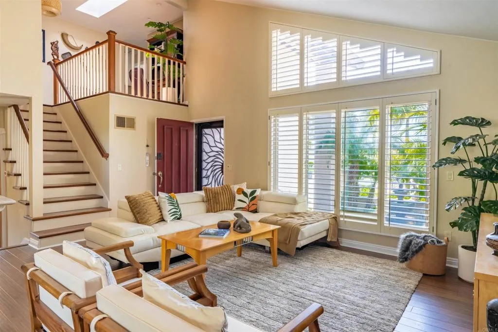 https://cdn.realtyfeed.com/cdn/127/306664447/587d7bf1d1cf6d0e25961d668beead46.webp