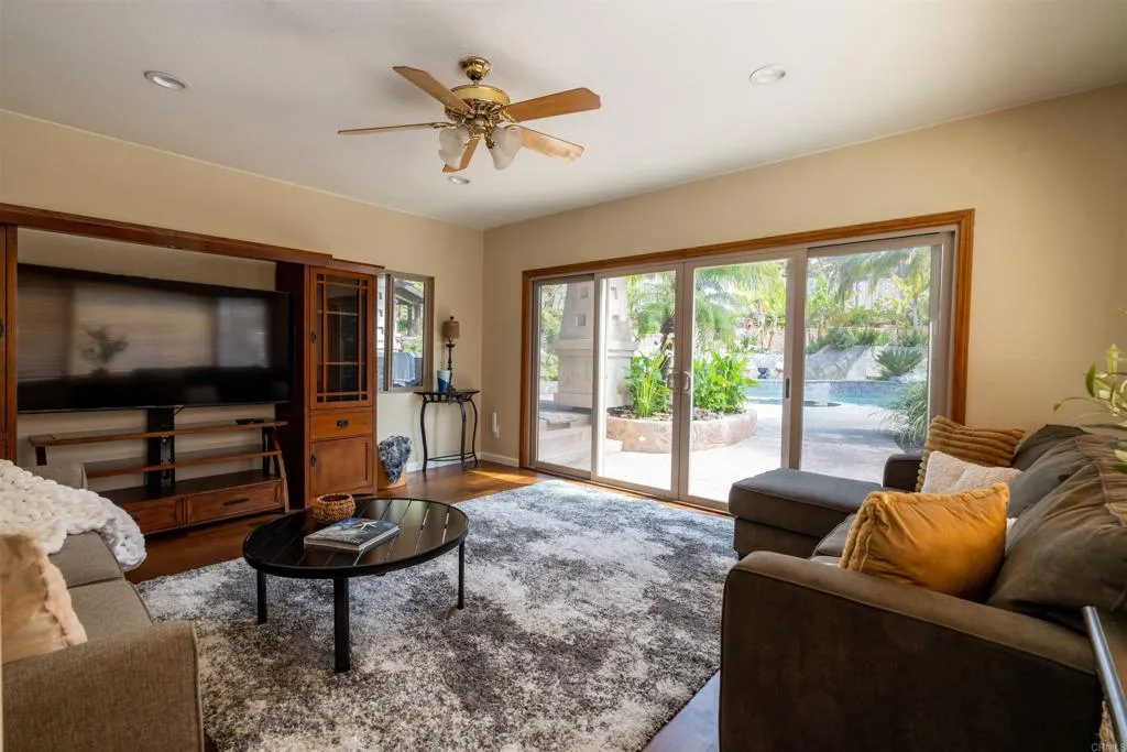 https://cdn.realtyfeed.com/cdn/127/306664447/77ee6a7a95043e29ce599300d4a19031.webp