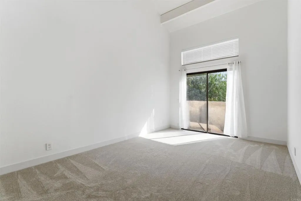 https://cdn.realtyfeed.com/cdn/127/306664456/94386f7c7e9c36c7be4575f9457d4d6f.webp