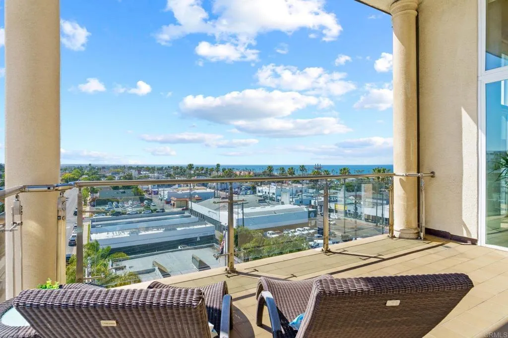 550 Seagaze Drive UNIT 29, Oceanside, CA, 92054