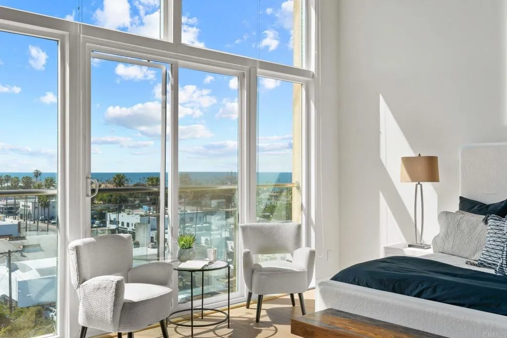 550 Seagaze Drive UNIT 29, Oceanside, CA, 92054