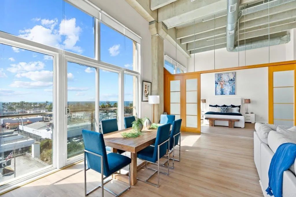 550 Seagaze Drive UNIT 29, Oceanside, CA, 92054