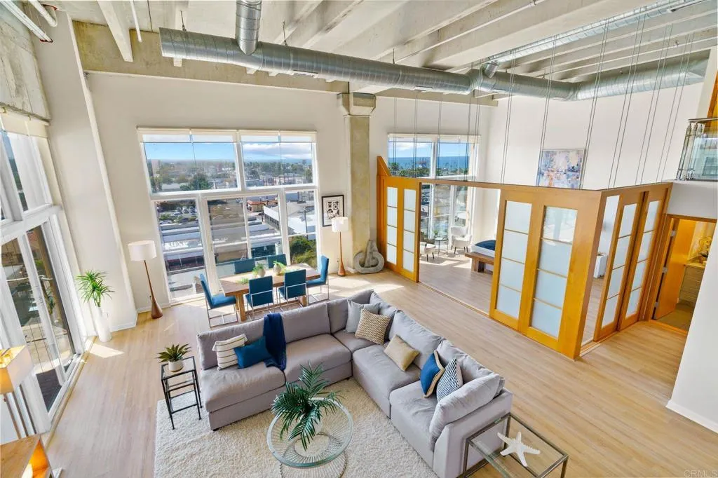 550 Seagaze Drive UNIT 29, Oceanside, CA, 92054