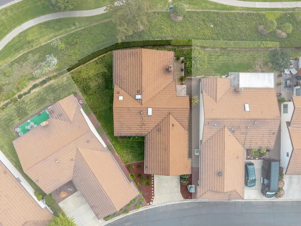 https://cdn.realtyfeed.com/cdn/127/306664619/01ee4f8f1a13cb208c1c85d6b9344d4d.webp