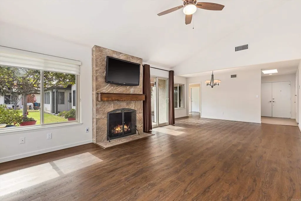 https://cdn.realtyfeed.com/cdn/127/306664619/5164ca20c70841d219e7a4dafcafc2f0.webp