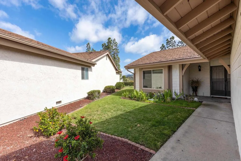 https://cdn.realtyfeed.com/cdn/127/306664619/5bedbca85c9b478aea5593768ae73aff.webp