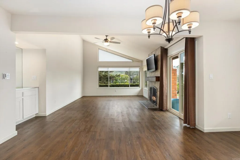 https://cdn.realtyfeed.com/cdn/127/306664619/62312a40b9dc82e9e63afc62faff37b9.webp