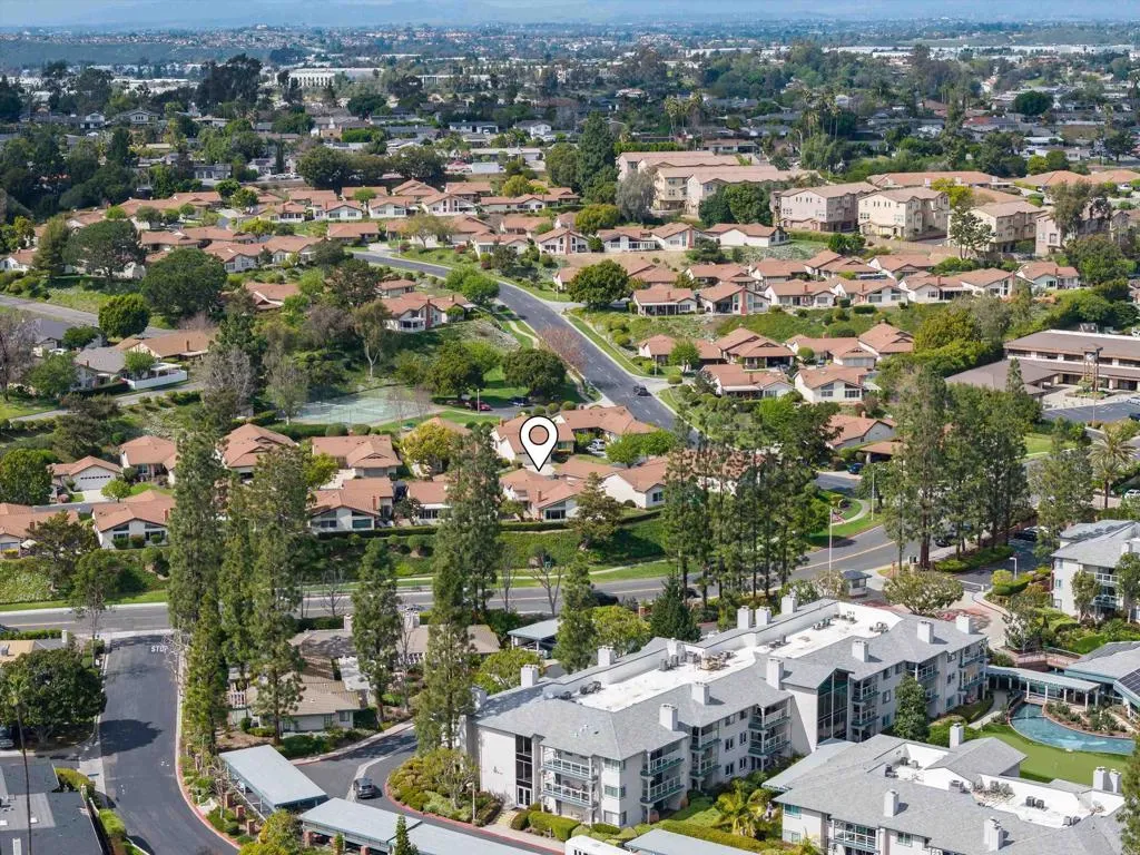 https://cdn.realtyfeed.com/cdn/127/306664619/64b2dcdec44f2572aabc9cf603bfb59c.webp