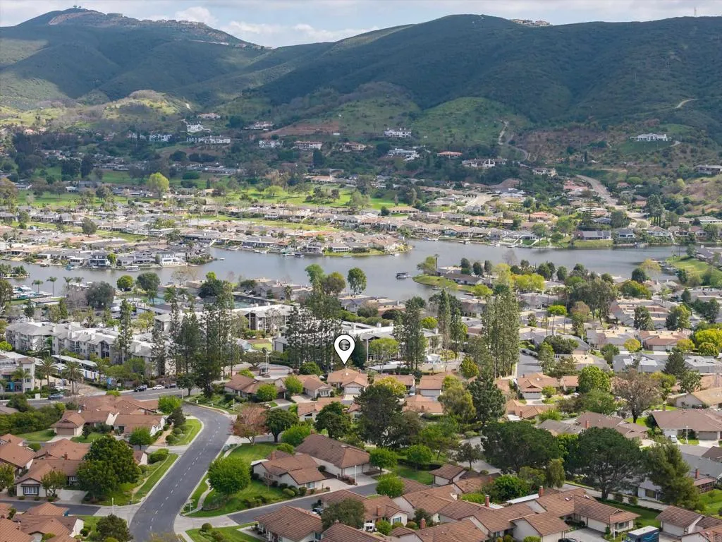 https://cdn.realtyfeed.com/cdn/127/306664619/8e01b01e905d72679fb5043c99133921.webp