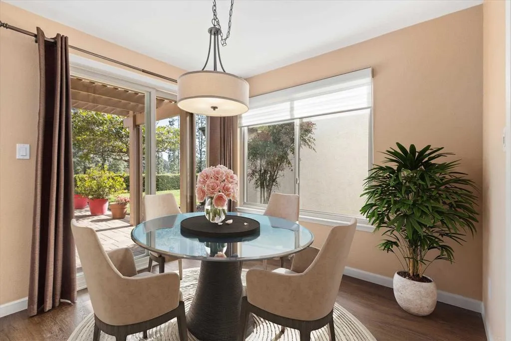 https://cdn.realtyfeed.com/cdn/127/306664619/a3e356d24d53201fc09a4726153bb333.webp