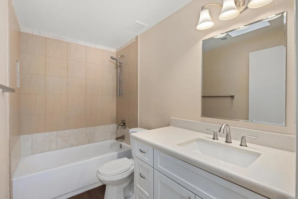 https://cdn.realtyfeed.com/cdn/127/306664619/c60aef1fb3665648ce546610d27c68b9.webp