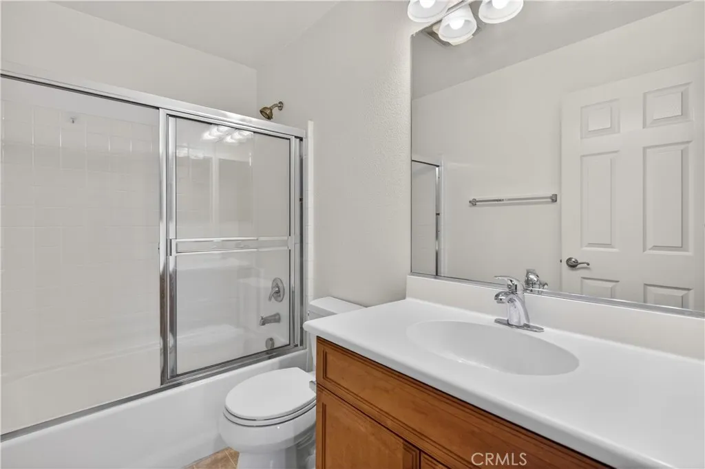 Photo #42: SW26053899 Listing: Photo #42