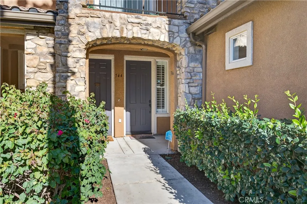 https://cdn.realtyfeed.com/cdn/127/306664705/7b599da9fd8b3215761a800f7e5415a6.webp