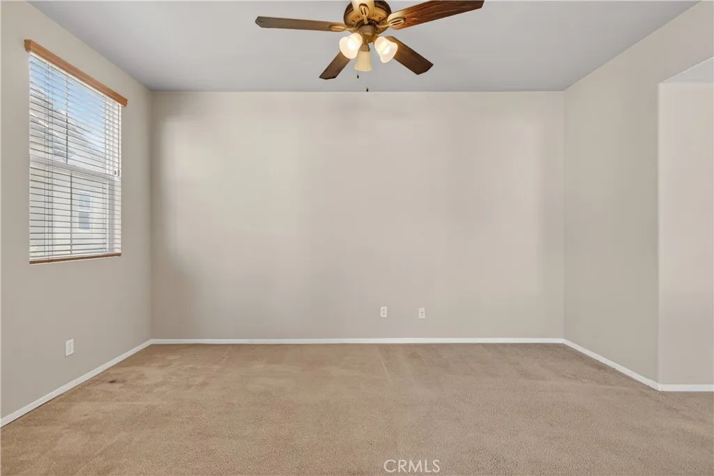 https://cdn.realtyfeed.com/cdn/127/306664705/9525add4be12d3c4fbc02c6b9cb8d5c8.webp