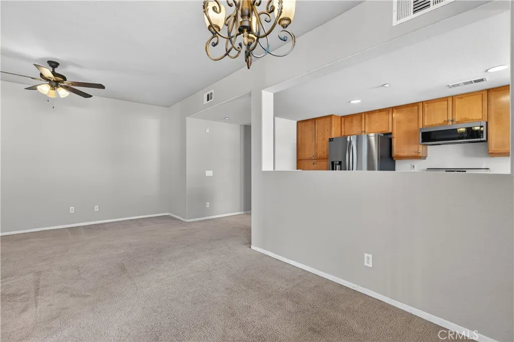 Photo #18: SW26053899 Listing: Photo #18