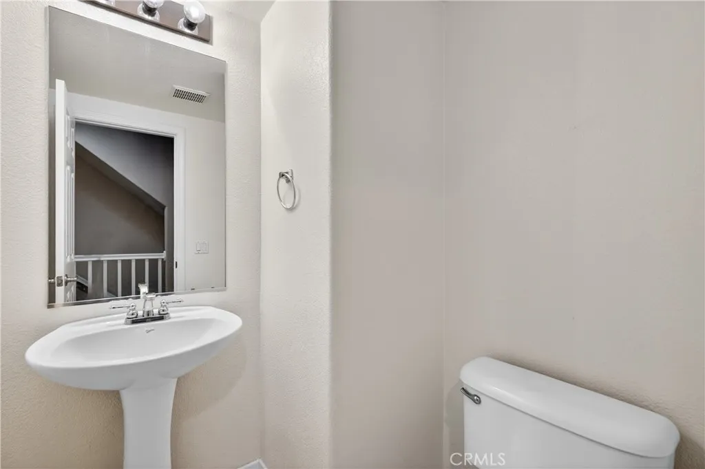 https://cdn.realtyfeed.com/cdn/127/306664705/cd2c8374884e4dd3ad000fa12686e186.webp