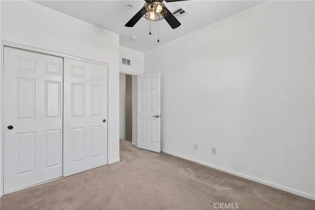 https://cdn.realtyfeed.com/cdn/127/306664705/d84f84670b5532082d1be2932f4b0bc0.webp