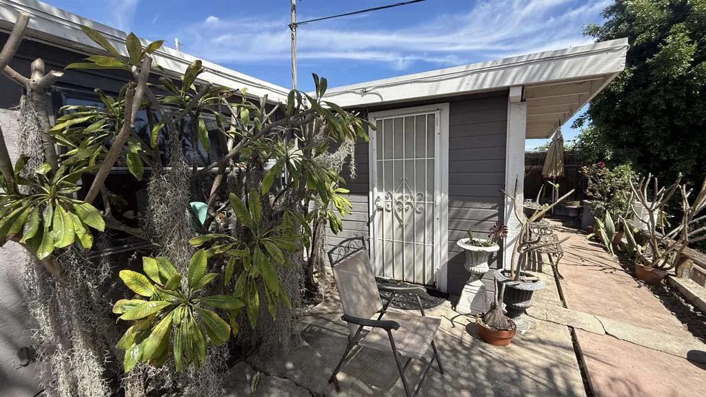 https://cdn.realtyfeed.com/cdn/127/306664765/f6416d860dad2e6a000497154a64488e.webp