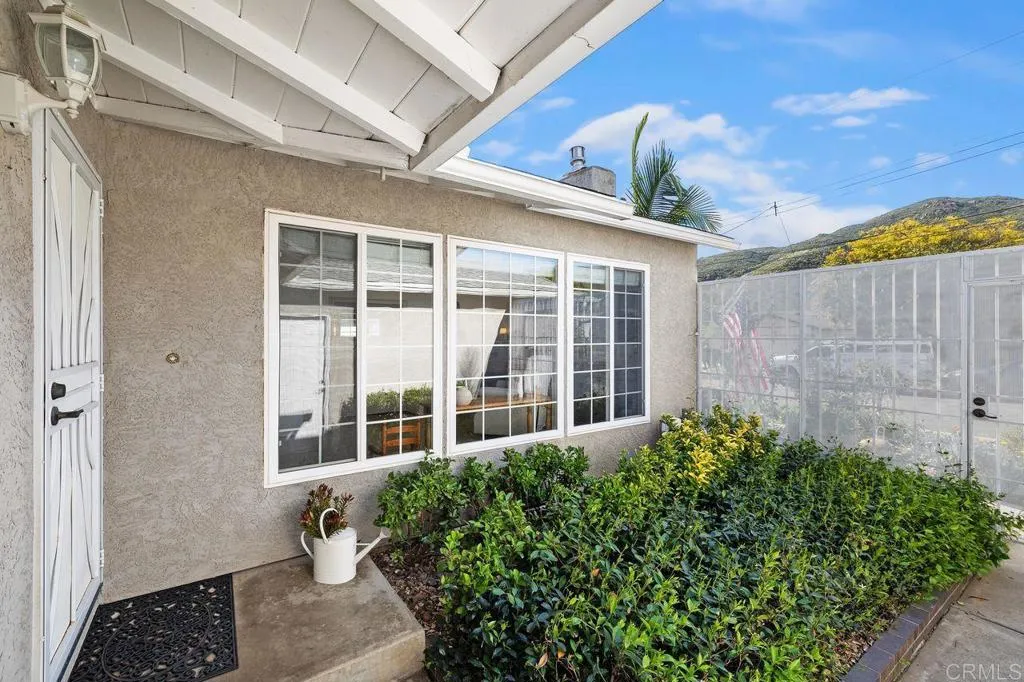https://cdn.realtyfeed.com/cdn/127/306664776/adda8ded2359e8850fb32e04d983e5f5.webp