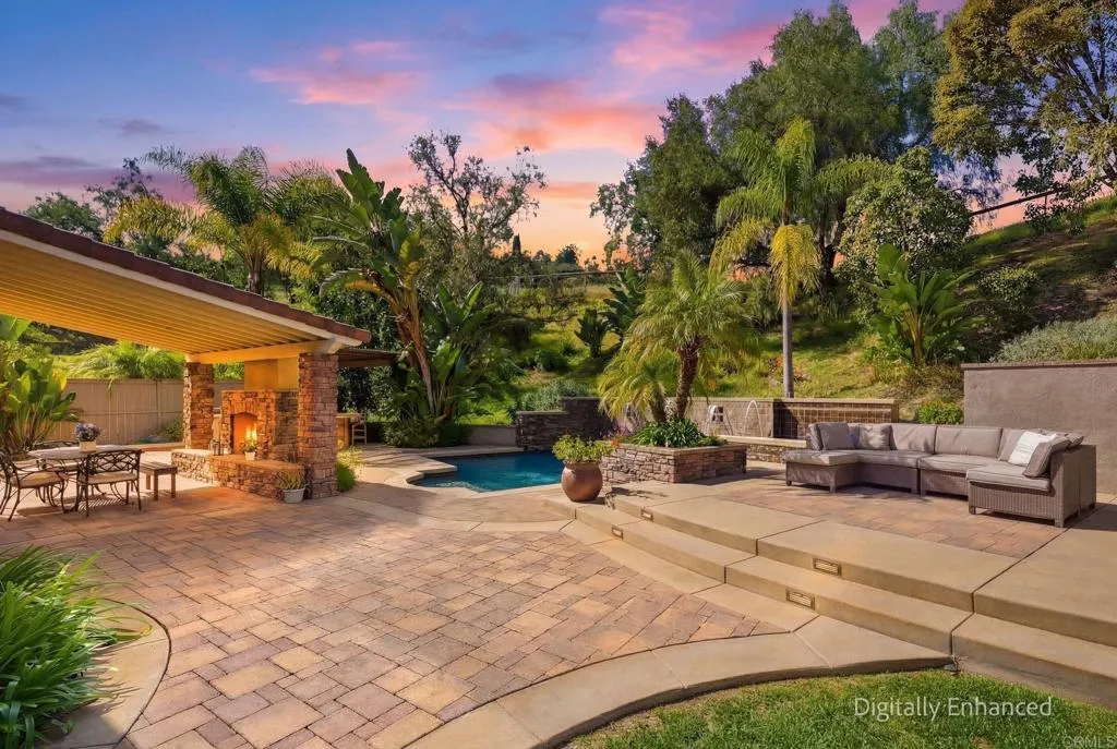 https://cdn.realtyfeed.com/cdn/127/306664934/40182cb6546b9bcc15d3d51de3057e03.webp