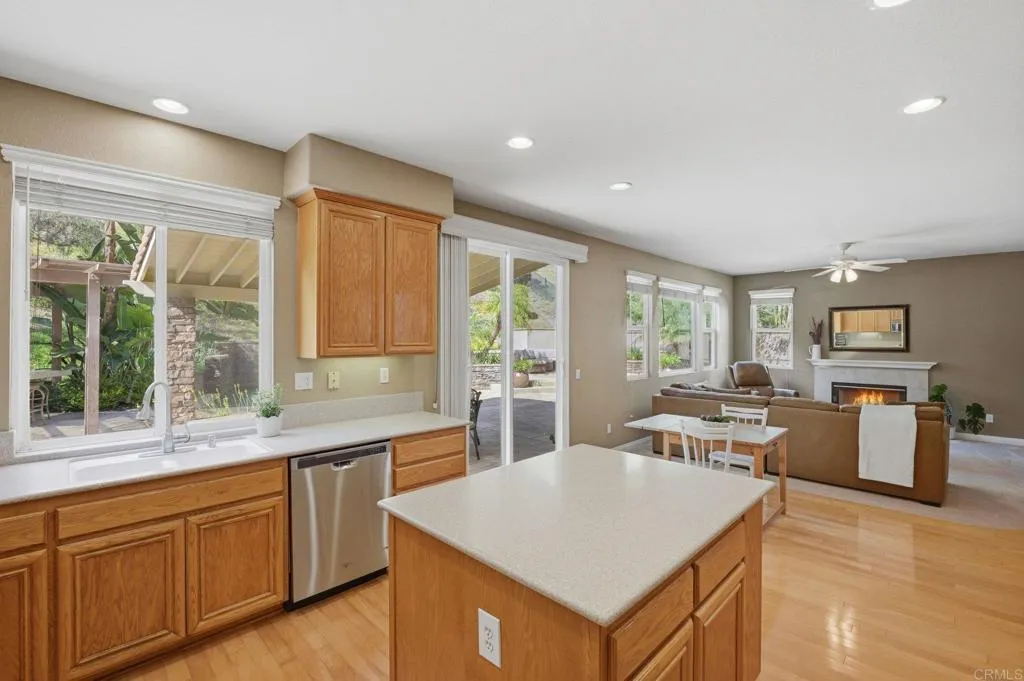 https://cdn.realtyfeed.com/cdn/127/306664934/a6abba464d07c8485c1143f64d4f2da6.webp