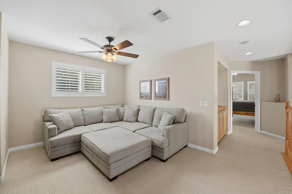 https://cdn.realtyfeed.com/cdn/127/306664934/fdc5ddc882f28a34e22e602010e8af8c.webp