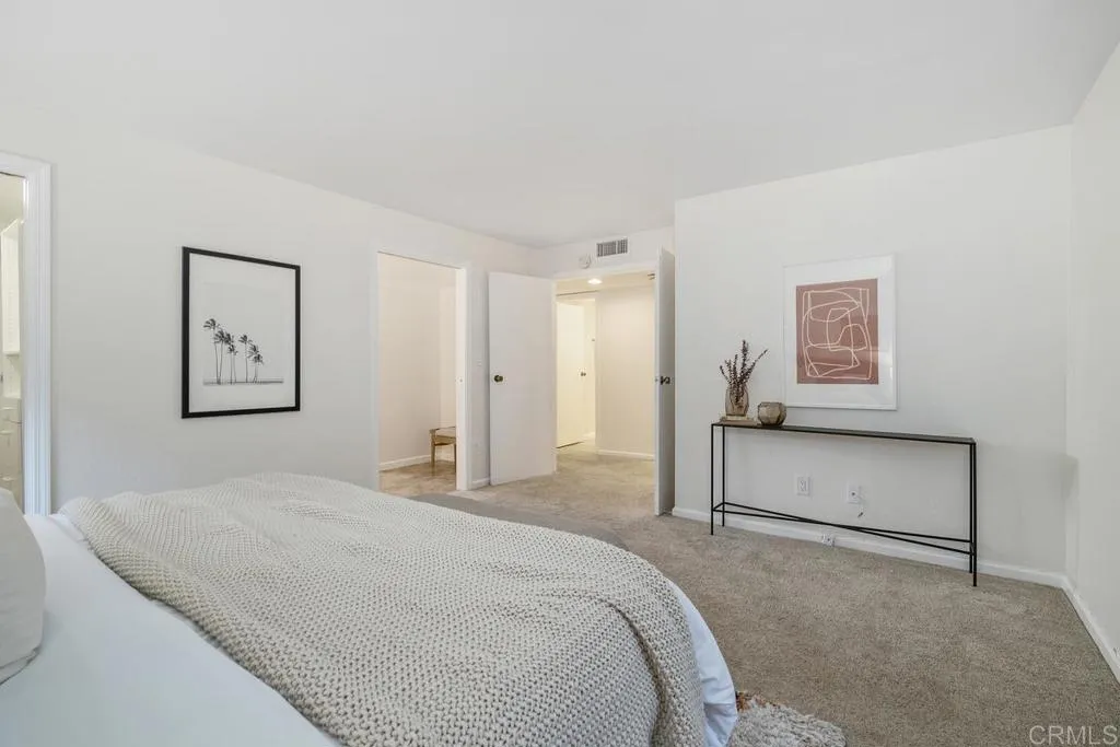 https://cdn.realtyfeed.com/cdn/127/306664949/7308f128a96a14f90b3e7ed4919d427b.webp